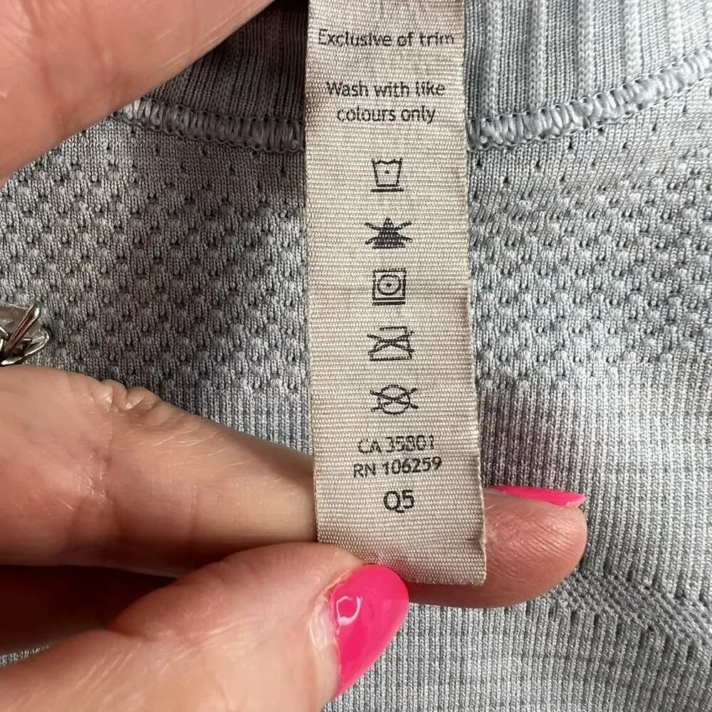 Lululemon 4 Run Swiftly Tech Long Sleeve Aquamarine Seamless Thumbholes Athletic
